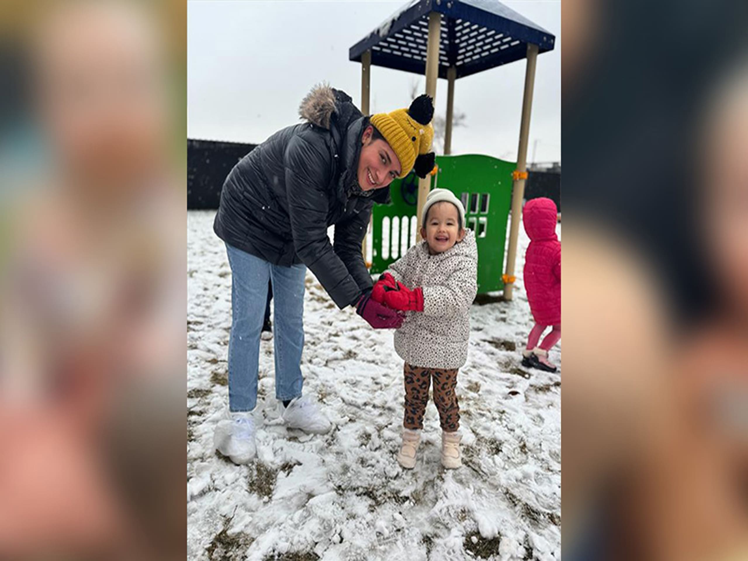 Redwood40_0001_Redwood Tools copy12_0000_Redwood Snow outdoor